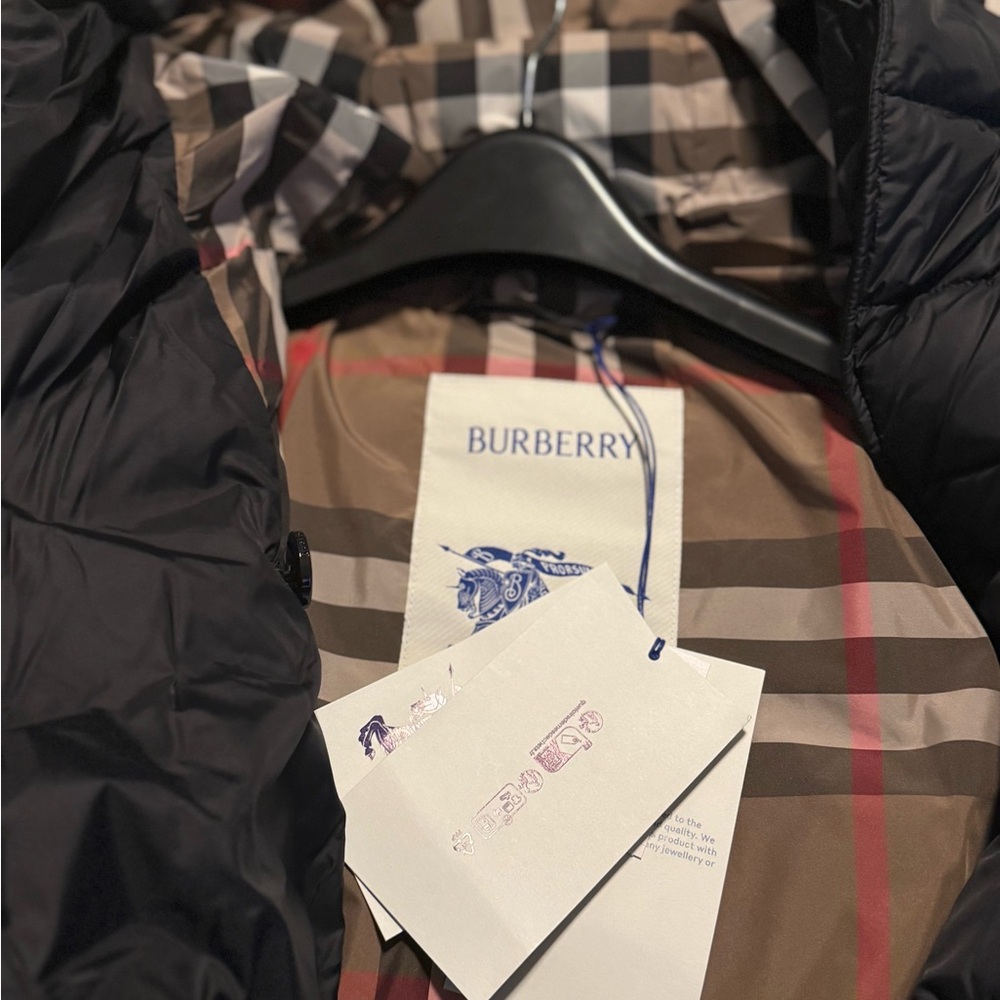 Burberry Women's Double-Breasted Black Puffer Jacket - Picture 8 of 14